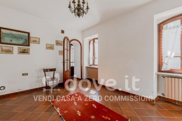 Villa di 339 m² con 5 locali e posto auto in vendita a Cocquio-Trevisago - Foto 3