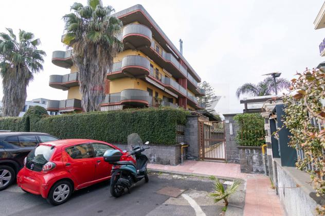 Appartamento in vendita a Giarre, Macchia