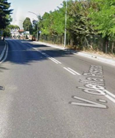 Immobile in asta di 121 m², box auto in vendita a Roma - Foto 2