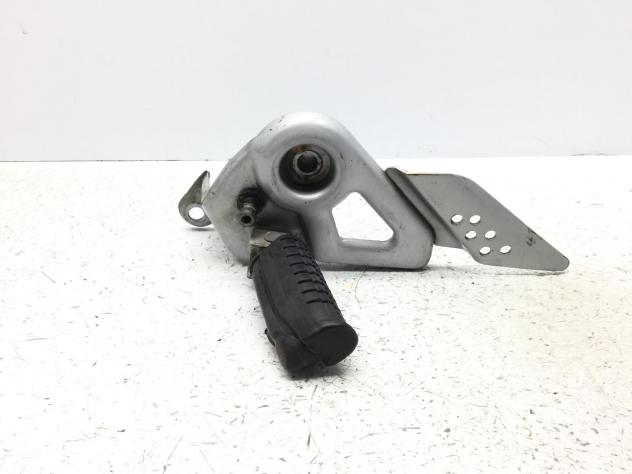 HONDA CBF 125 PEDANA ANTERIORE SINISTRA CON SUPPORTO 2010 2014
