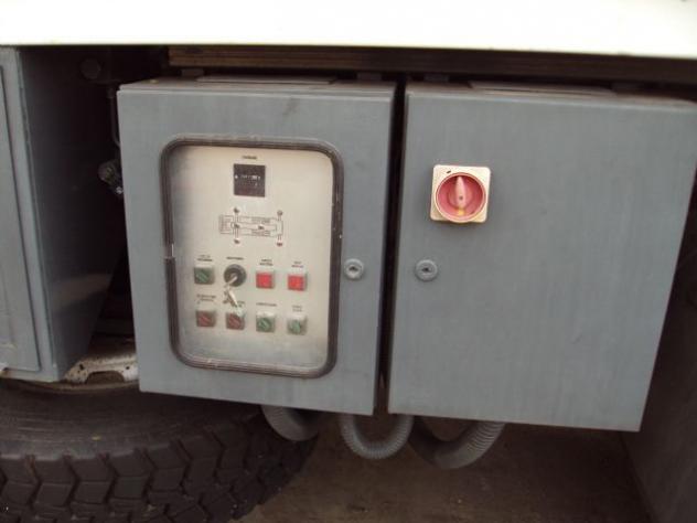 Iveco LKW/TRUCKS 190.30 Piattaforma Aerea 33 MT - Foto 6