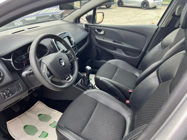 Renault Clio dCi 8V 90 CV 5 porte Moschino Zen - Foto 9
