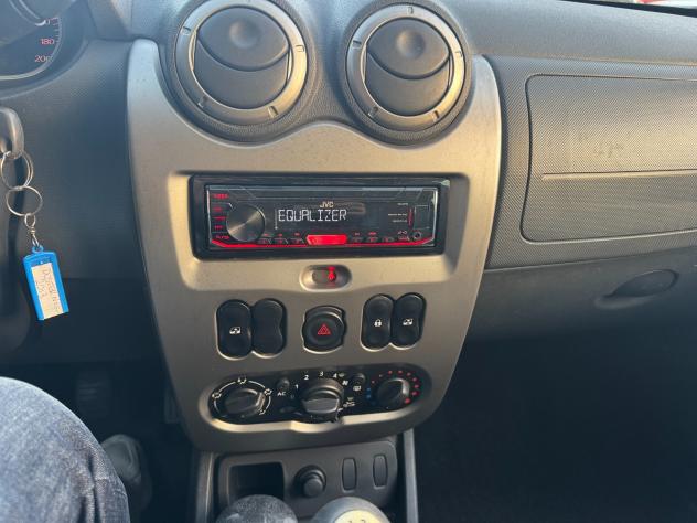 Dacia Duster 1.5 dCi 110CV 4x2 Laurte - Foto 10