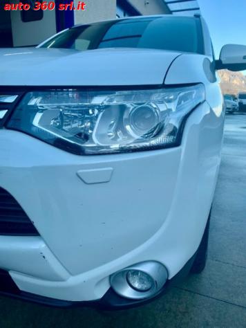 MITSUBISHI Outlander 2.2 DI-D 4WD AUT. 7p. DISTRIBUZIONE NUOVA rif. 23741004 - Foto 5