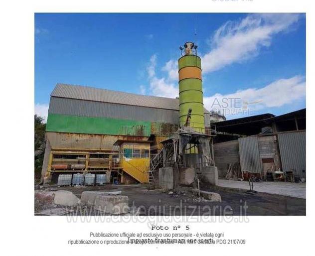 IMMOBILI-IMMOBILE COMMERCIALE-Contrada Priolo, s.n.c. - Foto 5