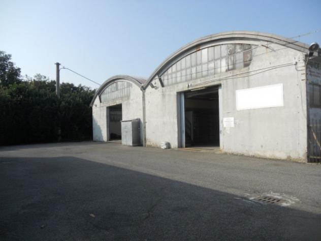 Immobile di 1000 m² con 4 locali in affitto a Settimo Milanese - Foto 2