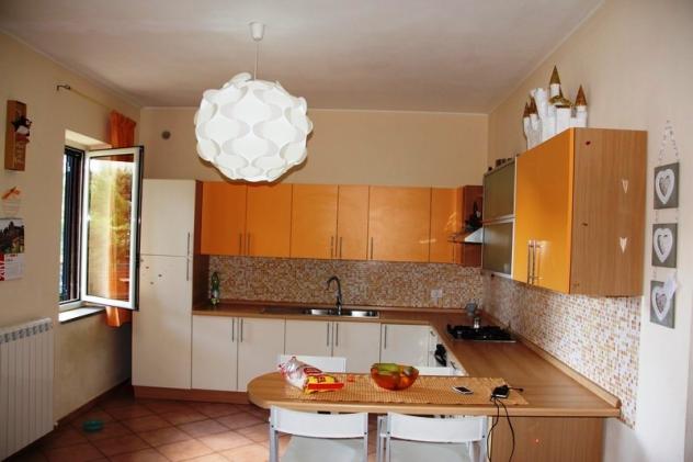 Allerona (Scalo) - Vendesi appartamento in perfette condizioni con giardino - Foto 3