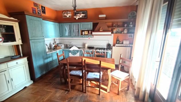 CASA INDIPENDENTE di 4 vani e di 300 mq (CROCETTA DEL MONTELLO) rif. AS105 - Foto 3