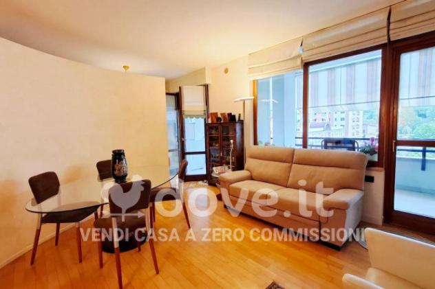 Appartamento di 130 m² con 5 locali e box auto in vendita a Pesaro - Foto 3