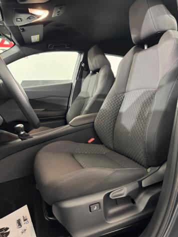 Toyota C-HR 1.8 Hybrid E-CVT Active - Foto 7