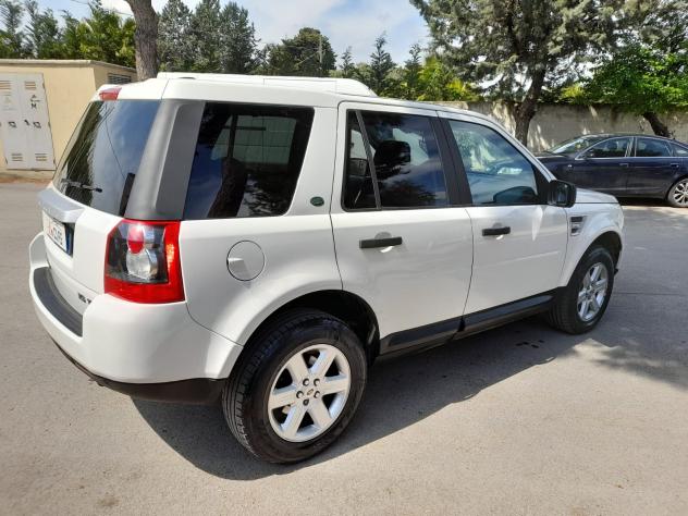 Land Rover Freelander 2.2 TD4 S.W. XS - Foto 6