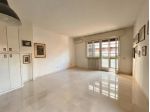 APPARTAMENTO di 4 vani e di 142 mq (BOLOGNA) rif. V04