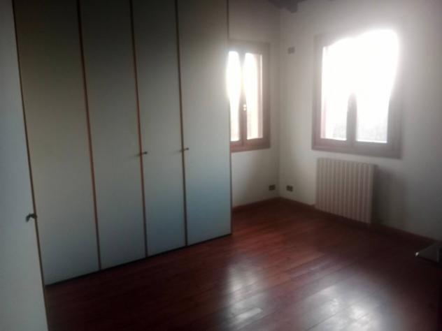 Villa di 10600 m² con più di 5 locali e box auto in vendita a Carpi - Foto 20