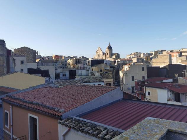 Casa Indipendente in vendita a Militello in Val di Catania