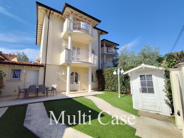 Porzione di Villa con Giardino a 600 m dal Mare – Marina di Pietrasanta - Foto 5