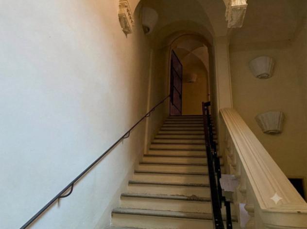 Immobile di 250 m² con più di 5 locali in vendita a Bologna - Foto 3
