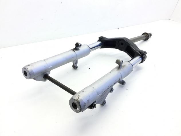 YAMAHA XC VERSITY 300 FORCELLA - PUNTI DI RUGGINE SU PARTE ALTA STELO 2004 2006 - Foto 5