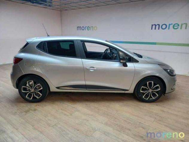 RENAULT Clio 0.9 TCe 90 CV Moschino Zen rif. 18883668 - Foto 3