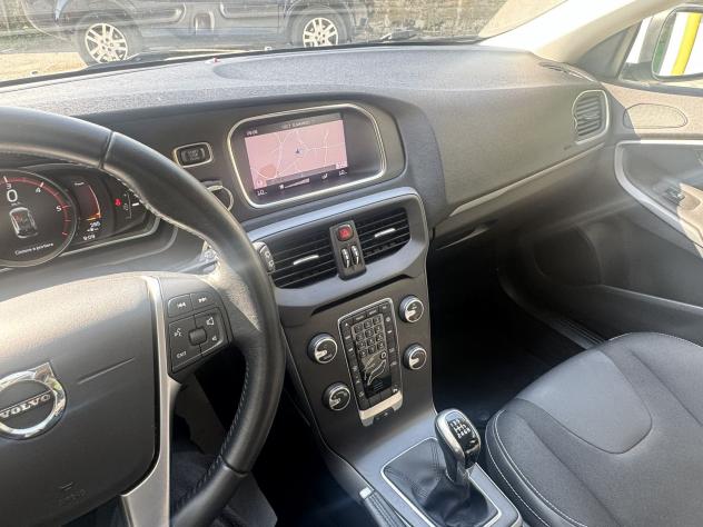 Volvo V40 D2 Business Plus - Foto 9
