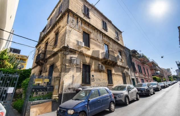 Appartamento in vendita a Catania, Borgo