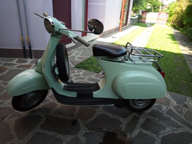 Vespa 50 R 3 marce del 69 - Foto 2