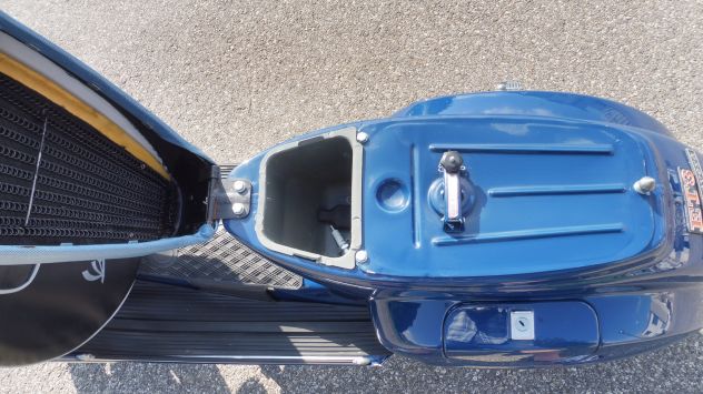 Vespa Primavera 125 ET3 - Foto 10