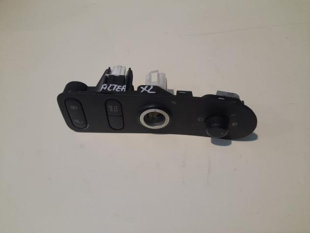 PULSANTIERA ANTERIORE SINISTRA SEAT Altea XL (06)