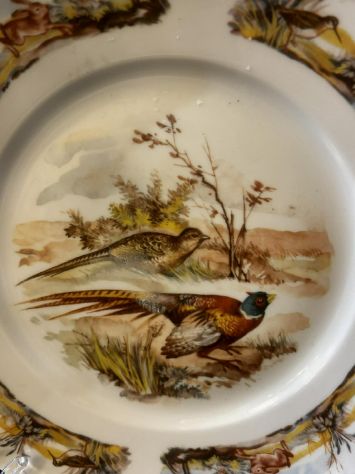 Set di tre piatti da collezione ” selvaggina Ginori metà XX secolo - Foto 7