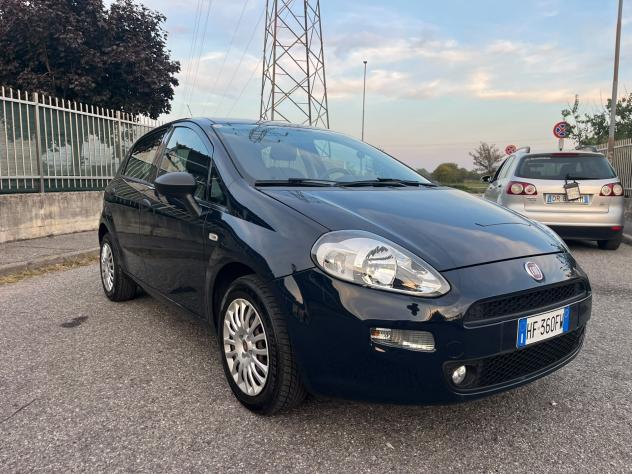 Fiat Punto 1.2 8V 5 porte Lounge - Foto 2