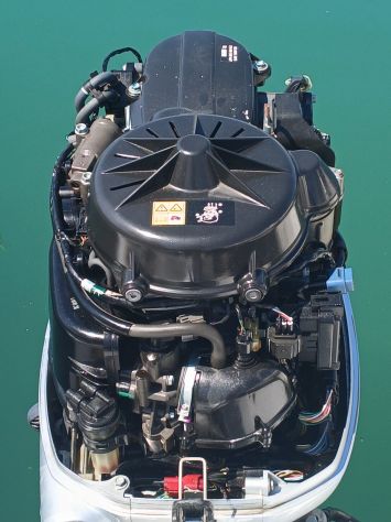 barca in vetroresina e motore - Foto 6