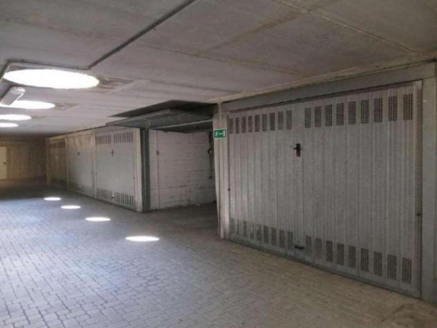 Immobile in asta di 33 m², box auto in vendita a Merone - Foto 10