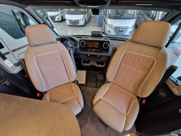 Malibu Van Genius 641 LE 4x4 Mercedes - Foto 8