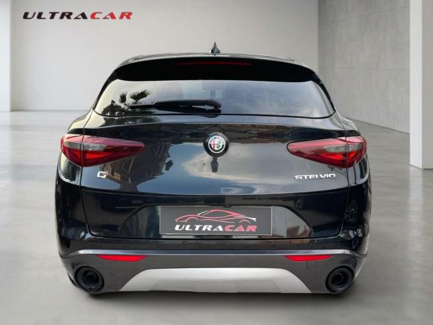 Alfa Romeo Stelvio 2.2 Turbodiesel TI 210 CV Q4 - Foto 5