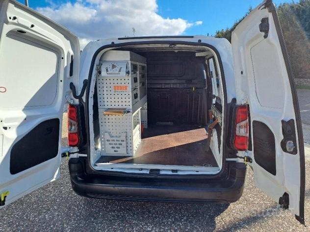 Opel combo 2020 attrezzato 3 posti - Foto 8