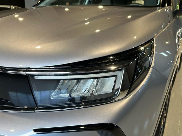 Opel Grandland 1.2 130cv Edition AT8 - Foto 9