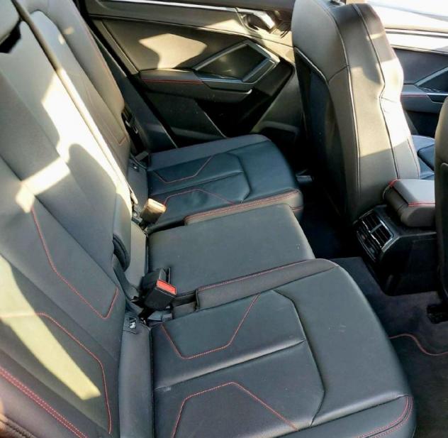 AUDI - Q3 Sportback - Q3 SPB 35 TDI S tronic S line edition - Foto 4