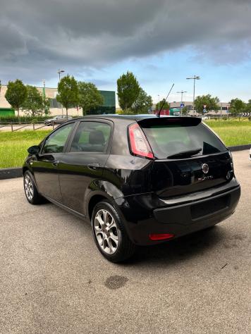 Fiat Punto Evo 1.4 Neopatentati - Foto 7
