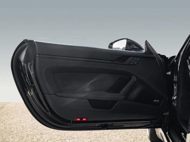 Porsche 911 992.2 Targa 4 GTS | IVA, BOSE, INNO, LIFT, 360° - Foto 8