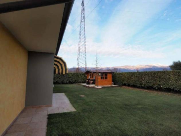 Immobile in asta di 222 m² con più di 5 locali e box auto doppio in vendita a Porcia - Foto 2