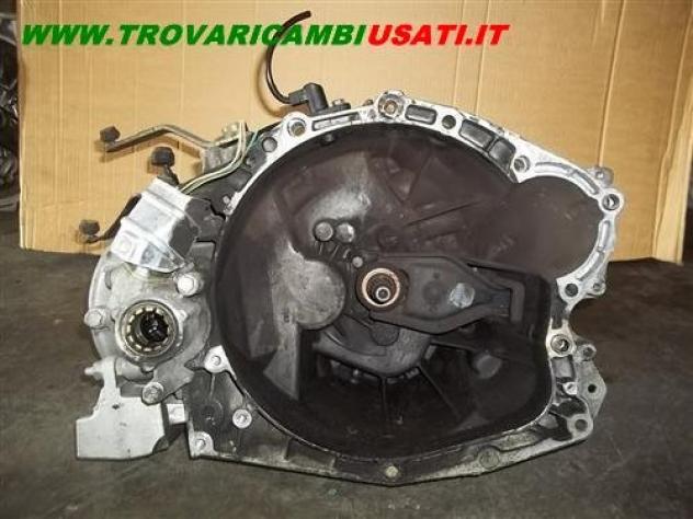 CAMBIO 1.9 MONT. SU WJY BUONO PEUGEOT 206 (T1) 3 porte / 5 porte / CC  Meccanica  Cambio e trasmisione  Cambio  Cambio PEUGEOT - 206 3 porte / 5 porte