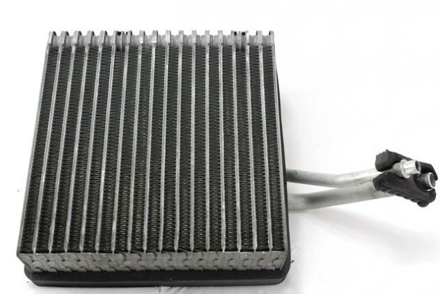 1J1820007 EVAPORATORE RADIATORE CLIMATIZZATORE CLIMA A/C VOLKSWAGEN GOLF 1.9 TDI 85 KW 5M RICAMBIO USATO