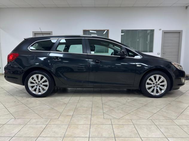 Opel Astra Sports Tourer 1.7 CDTI Cosmo 110cv - Foto 4