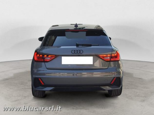 AUDI A1 A1 Sportback 30 1.0 tfsi S Line 116cv s-tronic rif. 23601813 - Foto 4