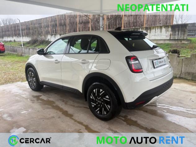 Fiat 600 Hybrid 100 CV DCT MHEV AUTOMATICA DA PROVARE - Foto 4