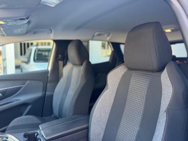 PEUGEOT 3008 BLUEHDI130 S&S EAT8 ACTIVE PACK 2022 - Foto 6
