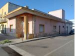 FinImmobil  VENDE in Salice Sal. LE, casa +garage Via De Castris 111