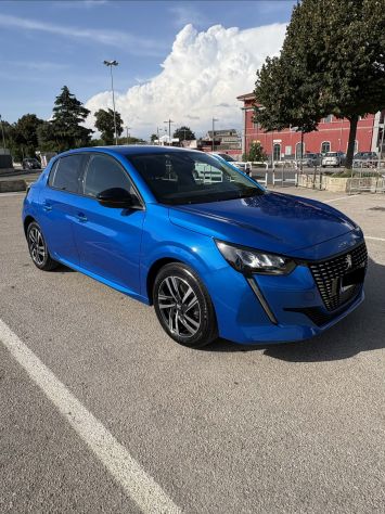 Peugeot 208 - Foto 2