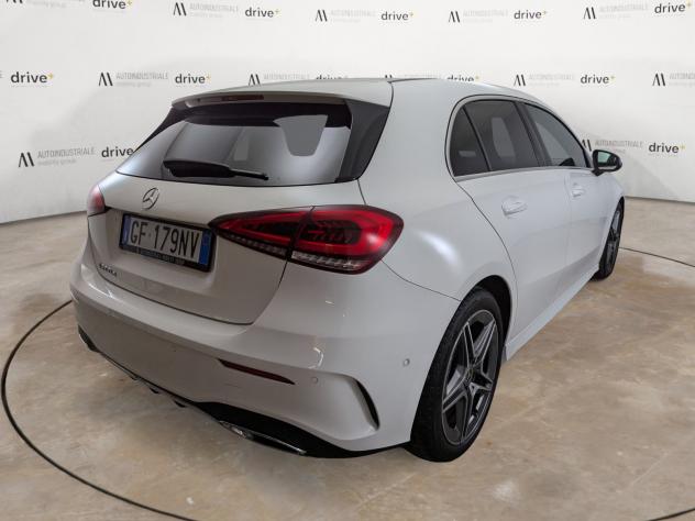 Mercedes-Benz Classe A 200 d Premium Night edition auto - Foto 4