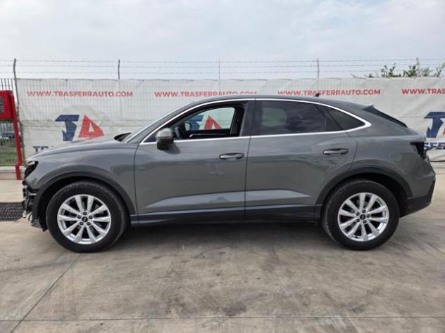 AUDI Q3 SPB 35 TDI quattro S tronic Business Plus rif. 24054088 - Foto 2
