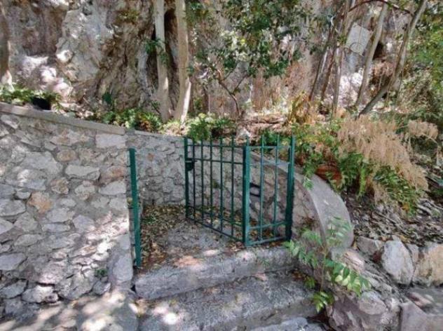 Immobile in asta di 404 m² con più di 5 locali in vendita a Capri - Foto 2